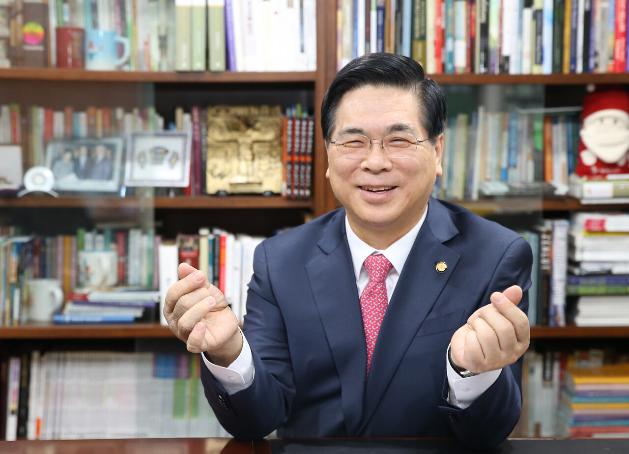 2023년 한국교회 가장 긍정적 인물로 선정된 이영훈 목사.