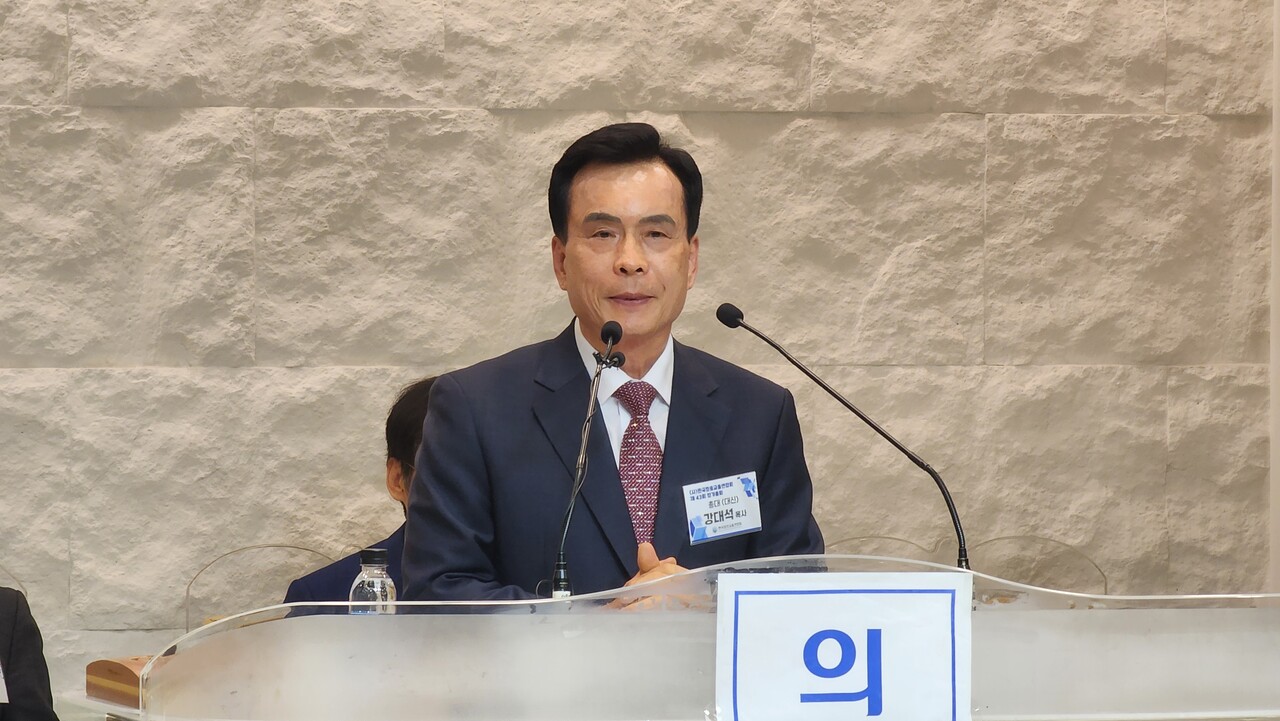 이선 대표회장과 함께 한국장로교 부흥과 회복을 위해 앞장설 뜻을 밝힌 강대석 상임회장.